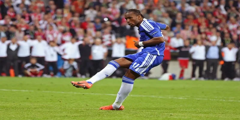 Không thể quên tên tuổi Didier Drogba